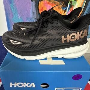 Hoka One One Women's Black and Brown Trainer